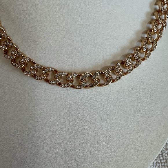 NWT, Jennifer & CO. Women’s Gold & Crystal Earring & Necklace Set, Reversible. - Picture 4 of 14